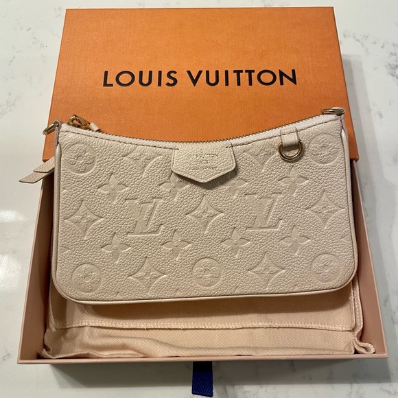 SOLD Louis Vuitton Easy Pouch on Strap SOLD - Picture 2 of 14